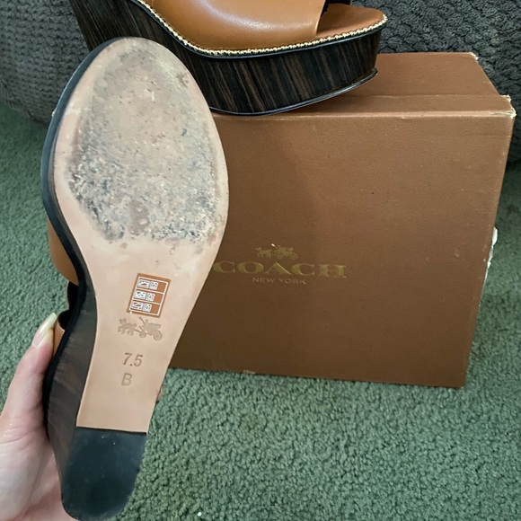 Coach wedges - Picture 2 of 3